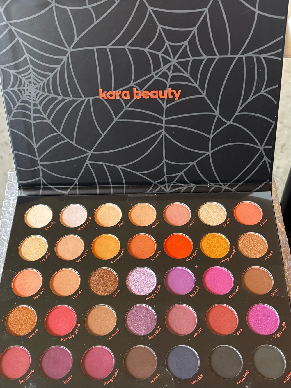 Kara Beauty Warm Eyeshadow Palette - Sunset Shades